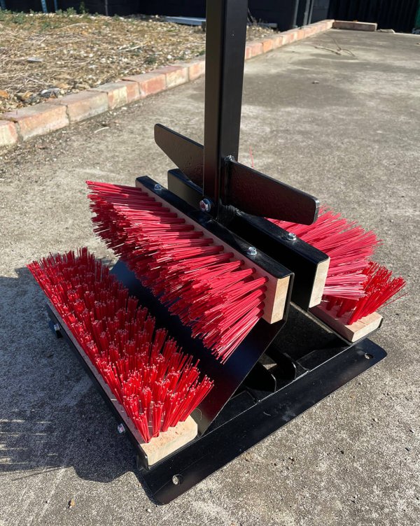 BootWash Upright Brush Stand